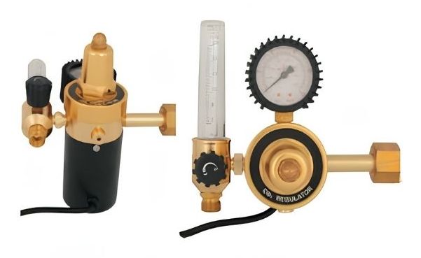 Pressure Regulator with CO₂ Heater & Flowmeter (PRHF-1018)